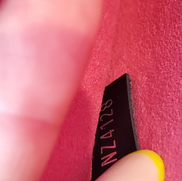 Felicie Epi Black Crossbody with inserts - Picture 10 of 11